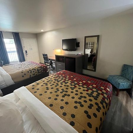 Econo Lodge Inn & Suites Murfreesboro Ngoại thất bức ảnh