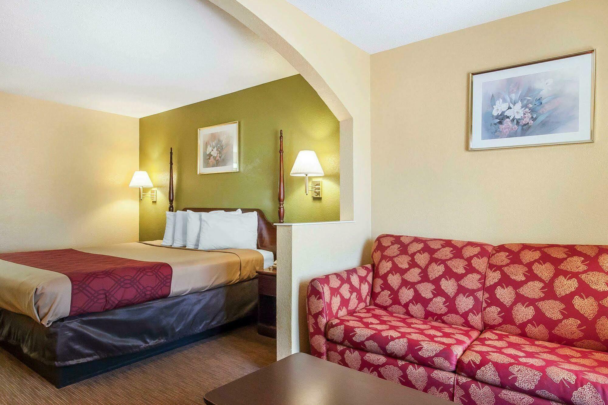 Econo Lodge Inn & Suites Murfreesboro Ngoại thất bức ảnh